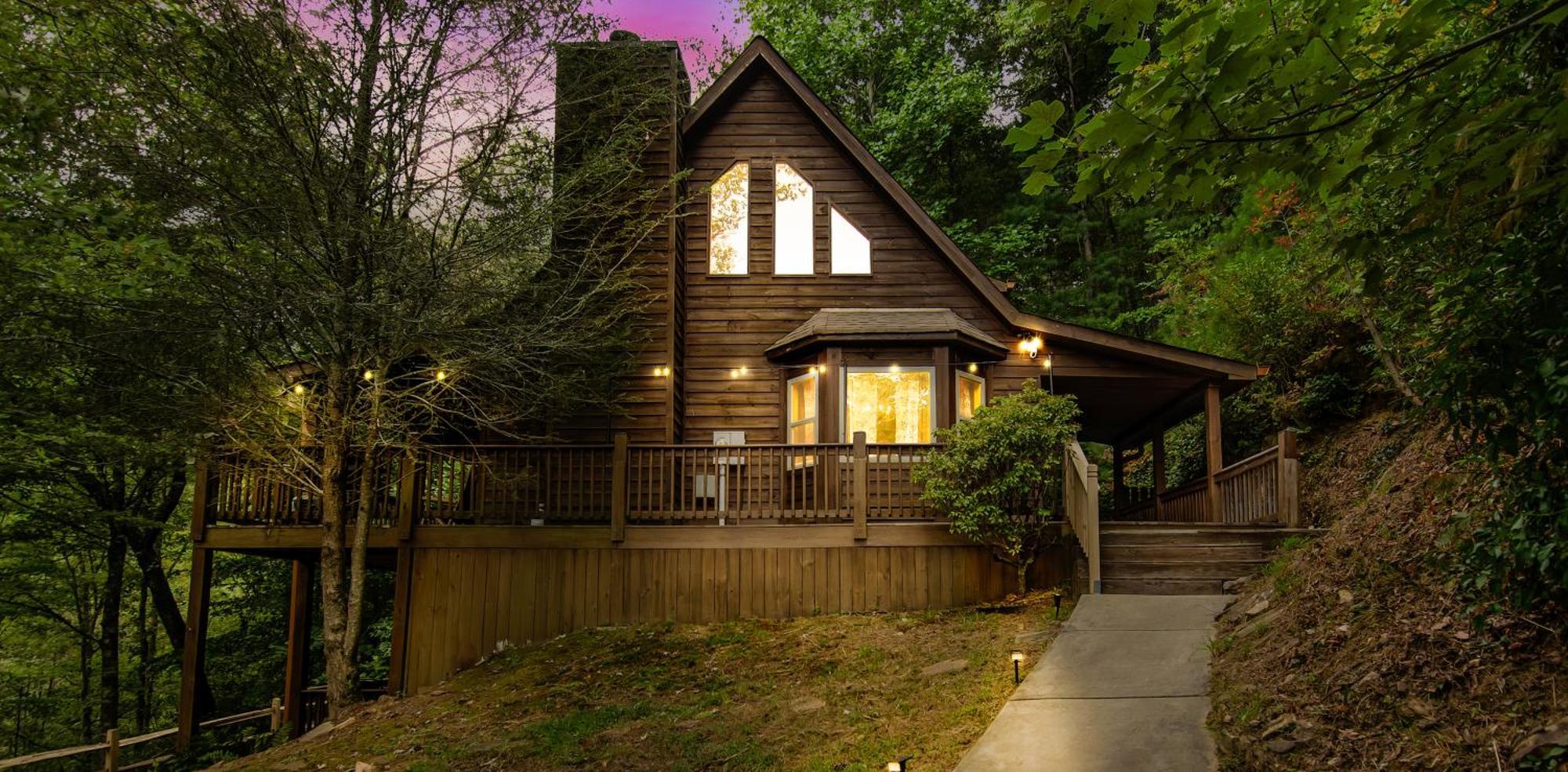 Amazing Creek View Cabin W/ Hot Tub, Firepit & Pool Table Ellijay Esterno foto