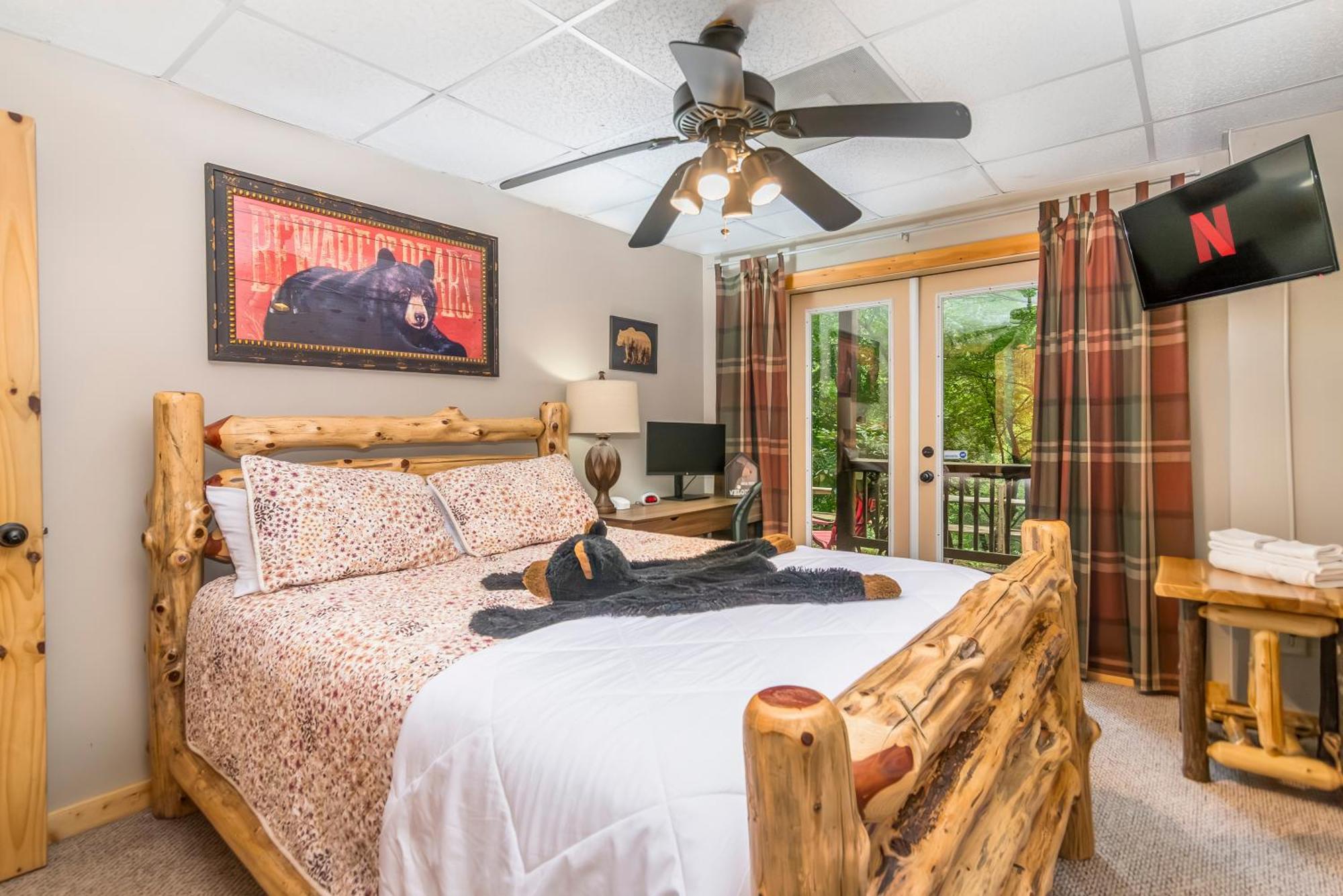 Amazing Creek View Cabin W/ Hot Tub, Firepit & Pool Table Ellijay Esterno foto