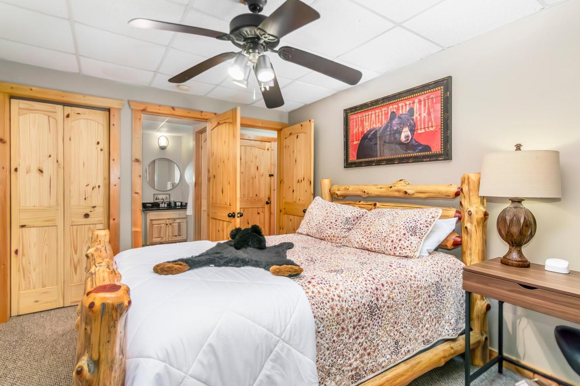 Amazing Creek View Cabin W/ Hot Tub, Firepit & Pool Table Ellijay Esterno foto