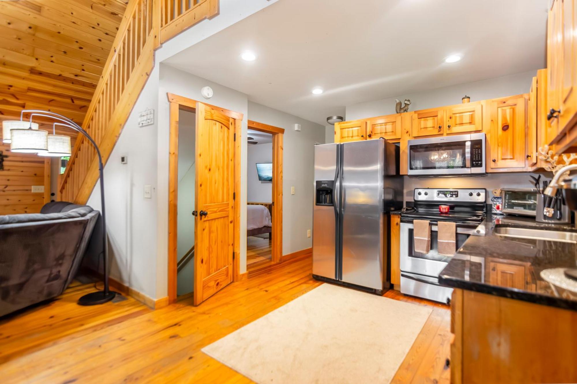 Amazing Creek View Cabin W/ Hot Tub, Firepit & Pool Table Ellijay Esterno foto