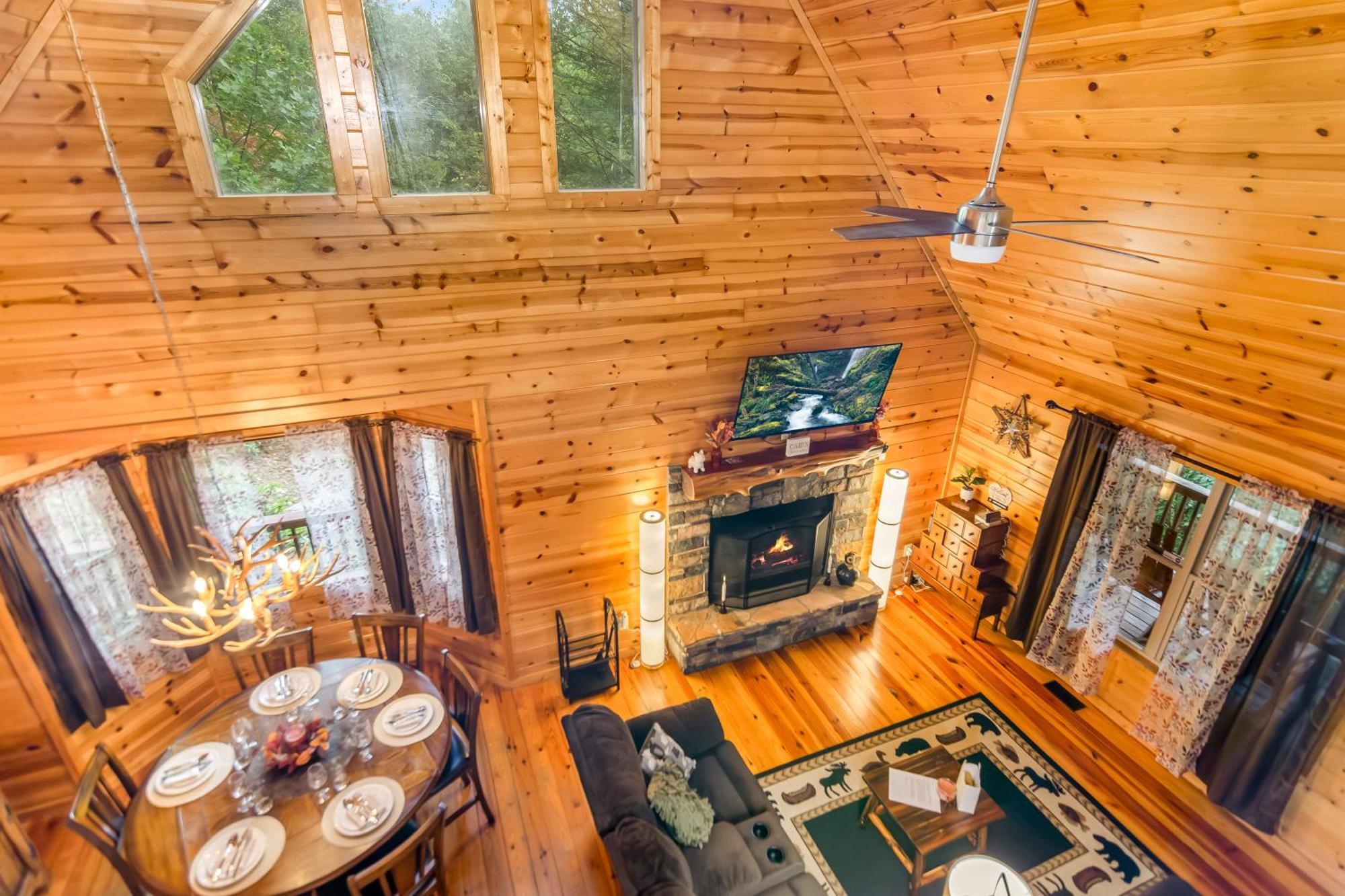 Amazing Creek View Cabin W/ Hot Tub, Firepit & Pool Table Ellijay Esterno foto
